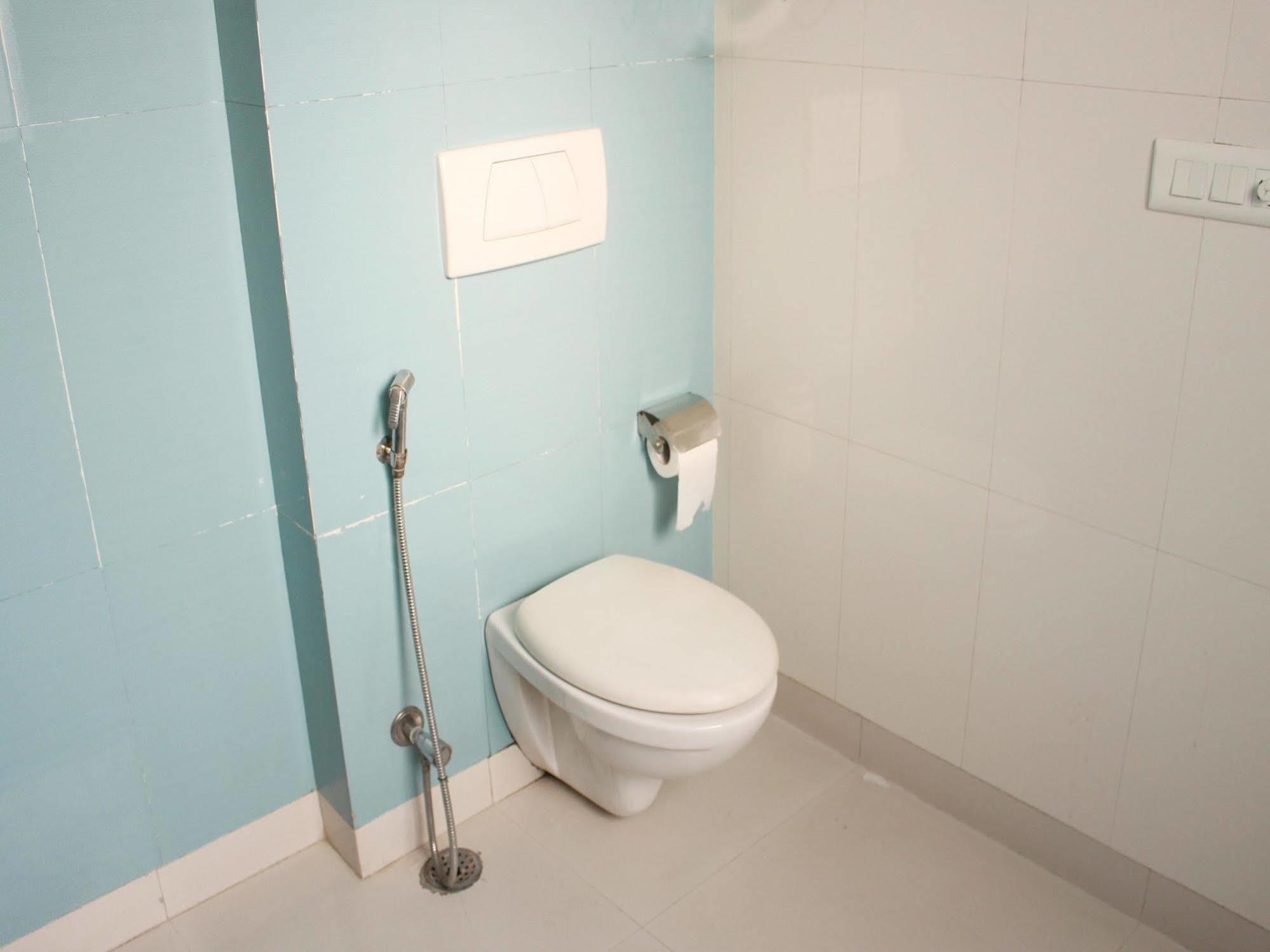 Hotel Oyo Flagship 387 Moulsari Avenue Gurgaon Exterior foto